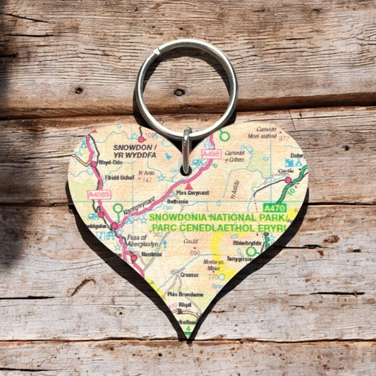 Book cover of: OS Map Wooden Heart Key-ring - Snowdonia National Park