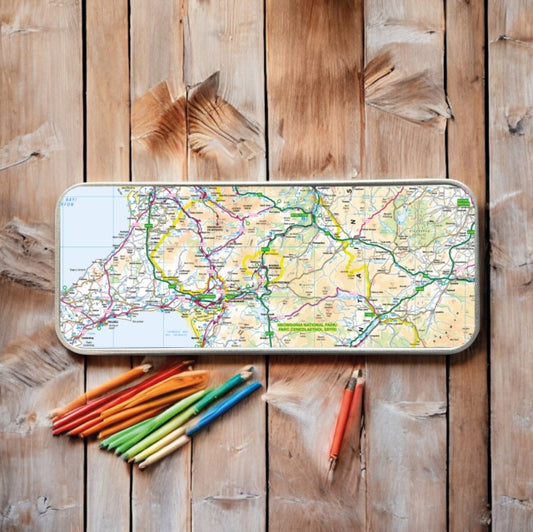 Book cover of: OS Map Metal Pencil Tin - Snowdonia National Park