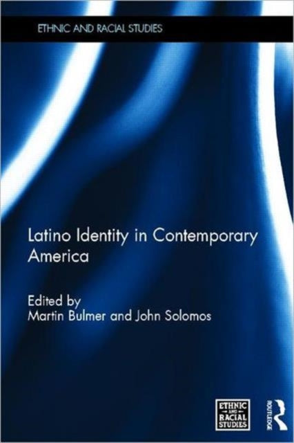Book cover of: Latino Identity in Contemporary America
