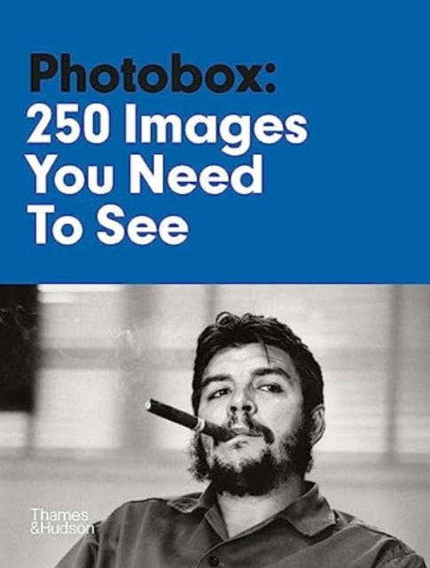 Book cover of: Photobox: The Essential Collection. By: Roberto Koch