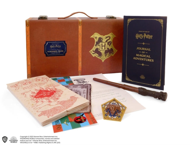 Harry Potter: Hogwarts Trunk Collectible Set 9780762474738 Donald Lemke