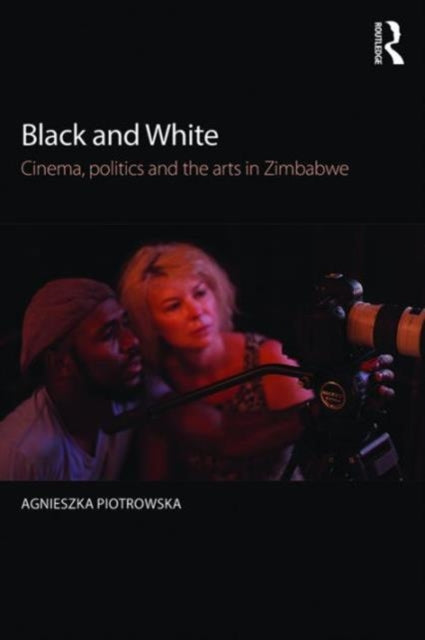 Book cover of: Black and White. By: Agnieszka Piotrowska