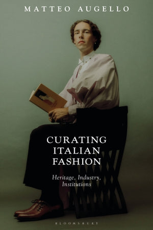 Curating Italian Fashion