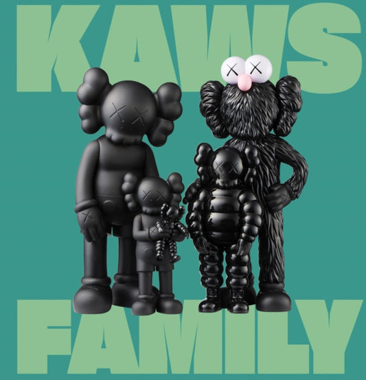 Book cover of: KAWS: FAMILY. By: Julian Cox