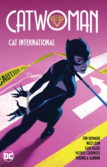 Book cover of: Catwoman Vol. 2: Cat International. By: Tini Howard