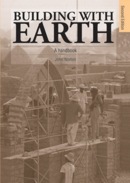 Book cover of: Building with Earth. By: John Norton