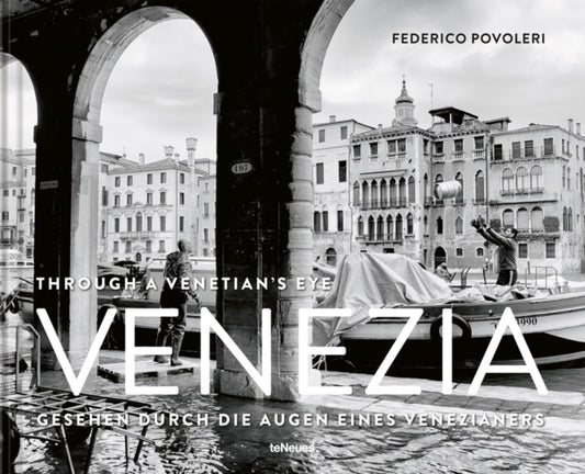 Book cover of: Venezia. By: POVOLERI