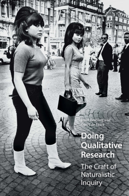 Book cover of: Doing Qualitative Research. By: Vries Beuving