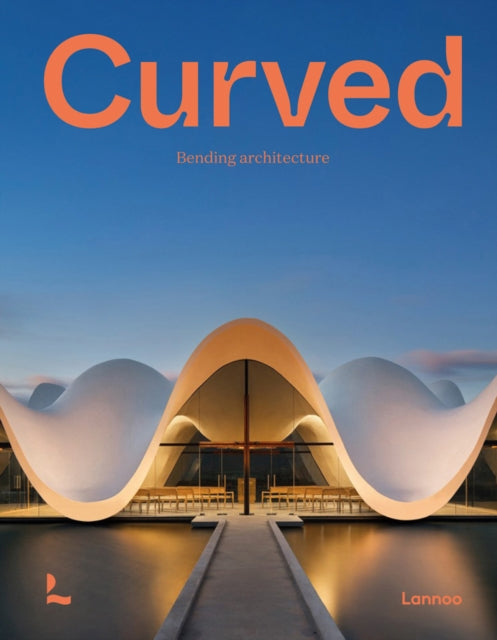 Book cover of: Curved. By: Agata Toromanoff